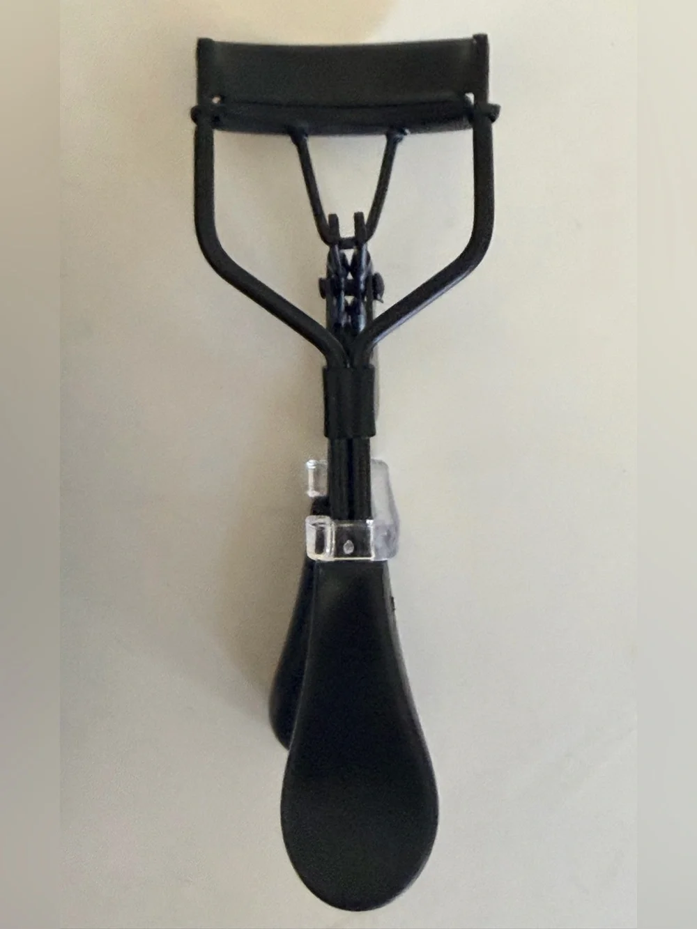 DIOR BACKSTAGE EYELASH CURLER